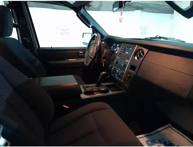 مستعملة Ford Expedition للبيع في الدوحة #5581 - 1  صورة 